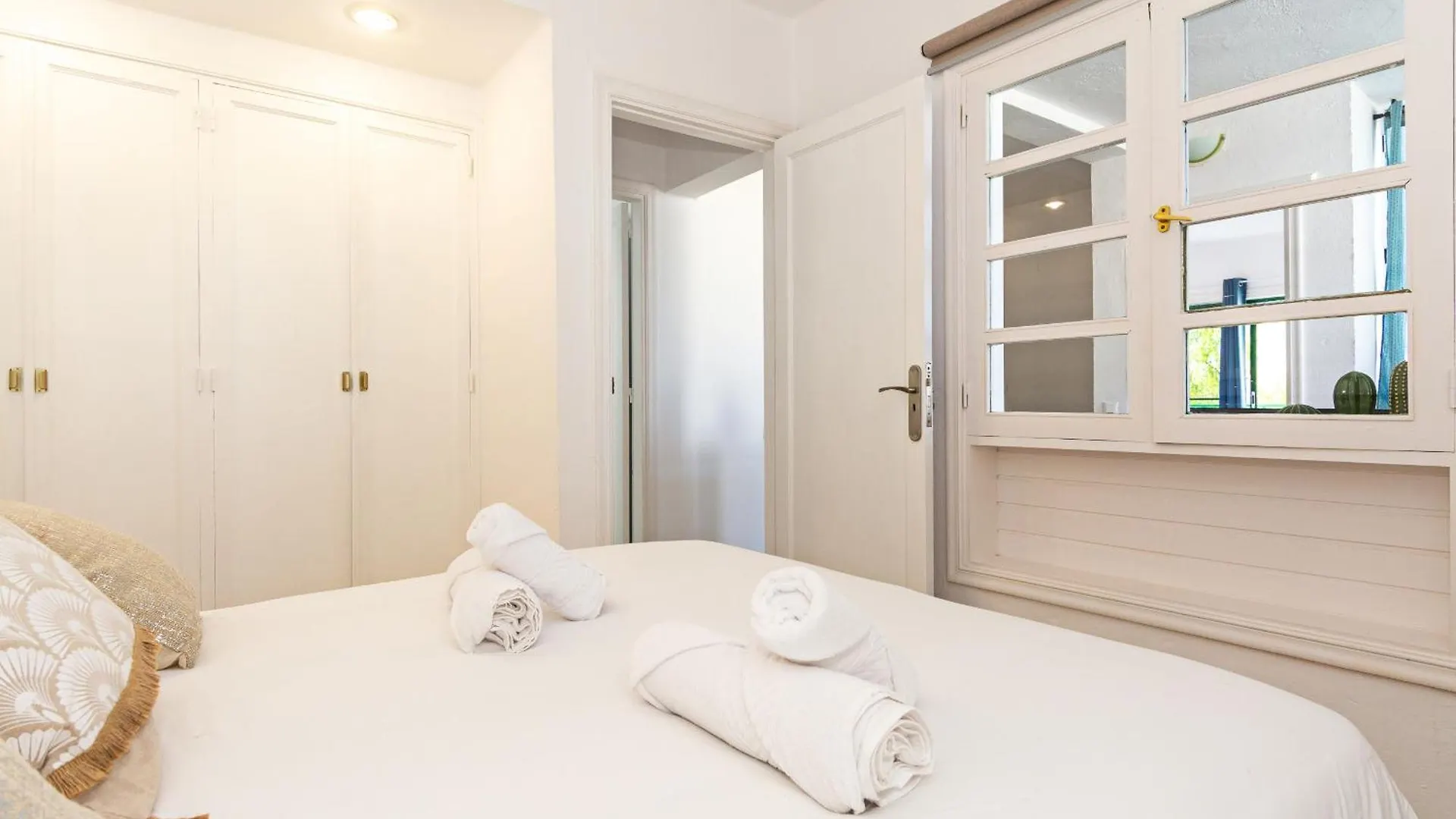 Tuscan Seaviews - 2Br Pool & Terrace Teguise  Apartment